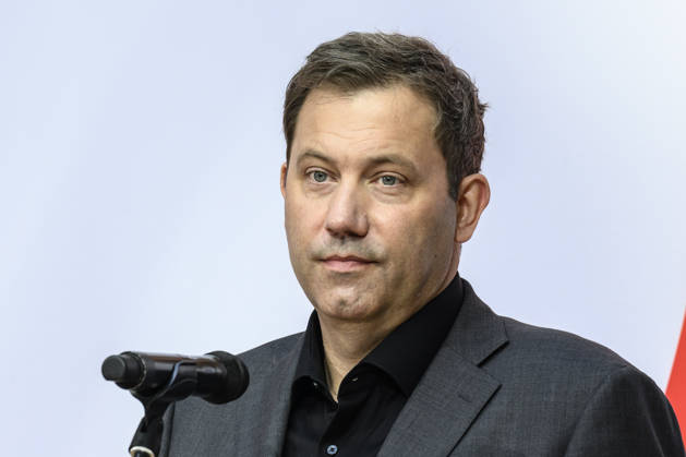 Pictured, from left: Lars Klingbeil, GER, Berlin, SPD press conference following the elections in Berlin and Mecklenburg-Western Pomerania (MV), in the atrium of the Willy Brandt House, Wilhelmstraße 141, 10963 Berlin, September 21, 2026, Copyright: HMBxMedia UwexKoch