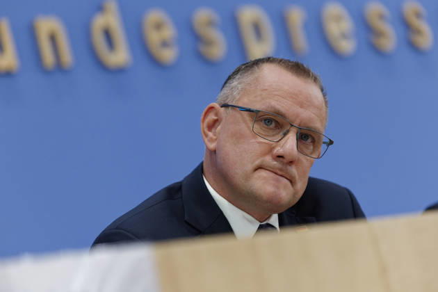 AfD Post-Election Analysis: Mecklenburg-Western Pomerania and Berlin, September 21, 2026, Germany, Berlin—Federal Press Conference: AfD’s analysis of the state election in Mecklenburg-Western Pomerania and the election to the Berlin House of Representatives. Pictured: Tino Chrupalla, federal spokesperson for the AfD and co-chair of the AfD parliamentary group in the German Bundestag