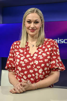 Pictured, from left: Ruth Moschner, host, Germany, Berlin, studio, guest on Maischberger, political talk show, TV, program, with host Sandra Maischberger, Das Erste, from Studio 20 in Adlershof, September 21, 2026, Copyright: HMBxMedia UwexKoch