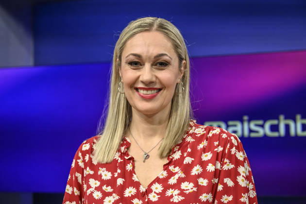 Pictured, from left: Ruth Moschner, host, Germany, Berlin, studio, guest on Maischberger, political talk show, TV, program, with host Sandra Maischberger, Das Erste, from Studio 20 in Adlershof, September 21, 2026, Copyright: HMBxMedia UwexKoch
