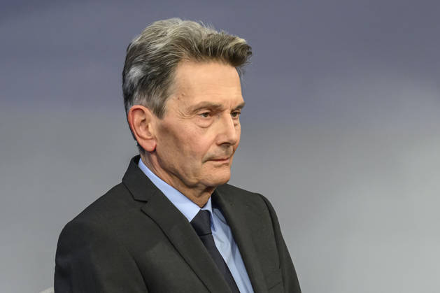 Pictured, from left: Rolf Mützenich, SPD, former parliamentary group leader, GER, Berlin, studio, guest on *Maischberger*, political talk show, TV, program, with host Sandra Maischberger, Das Erste, from Studio 20 in Adlershof, September 22, 2026, Copyright: HMBxMedia UwexKoch