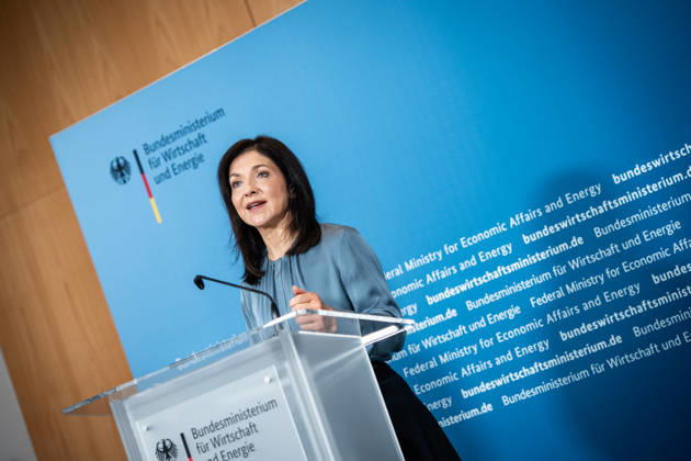 Statement by Federal Minister Katherina Reiche on the Fall 2026 Joint Economic Forecast by the Economic Research Institutes at the Federal Ministry for Economic Affairs Statement by Federal Minister Katherina Reiche on the Fall 2026 Joint Economic Forecast by the Economic Research Institutes, Berlin, Berlin, Germany, Federal Ministry for Economic Affairs