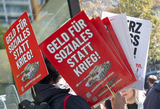 Social protests organized by the DGB EUR, Germany, Berlin, September 26, 2026 There’s Enough for Everyone, and Merz Must Go —posters, banners, and slogans against the federal government’s cuts to social benefits. Cutting Social Benefits —nationwide social protests organized by the DGB and its member unions under the slogan You’ve Earned It: Your Work, Your Health, Your Pension.