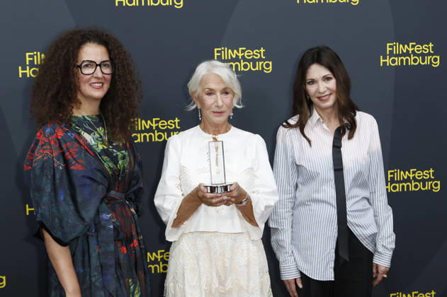 Malika Rabahallah, Helen Mirren, and Iris Berben at the premiere of the film *A Talent for Murder* and the Douglas Sirk Award ceremony at the 34th Filmfest Hamburg at Cinemaxx Dammtor in Hamburg, Germany, September 29, 2026 Foto:xC.xTamckex xFuturexImagex mirren_6946