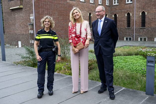Apeldoorn, The Netherlands, 2026-10-01 14:01:30 APELDOORN, 01-10-2026, Police Academy. Queen Maxima visits the Police Academy in Apeldoorn in the context of financially sound employership. With over 67,000 employees, the National Police is one of the largest employers in the Netherlands and a member of the Foundation for Financially Healthy Netherlands (SFGN). Queen Maxima is honorary chair of this foundation. PHOTO: NLBeeld Patrick van Emst Credit: NL Beeld Patrick van Emst  Copyright: xx x