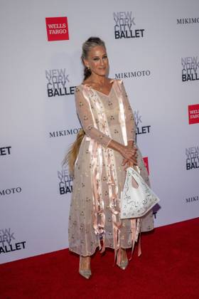 October 1, 2026, New York, New York, United States: Sarah Jessica Parker attends.The New York City Ballet 2026 Fall Gala at David H. Koch Theater, Lincoln Center on October 01, 2026 in New York City. New York United States  - ZUMAs197 20261001_aaa_s197_875 Copyright: xRonxAdarx