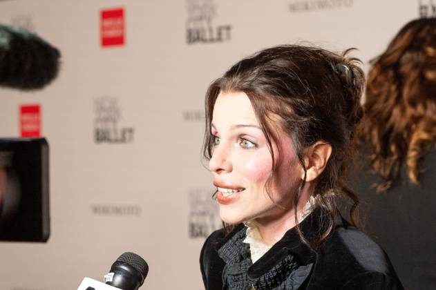 October 1, 2026, New York, New York, United States: Julia Fox attends.The New York City Ballet 2026 Fall Gala at David H. Koch Theater, Lincoln Center on October 01, 2026 in New York City. New York United States  - ZUMAs197 20261001_aaa_s197_943 Copyright: xRonxAdarx