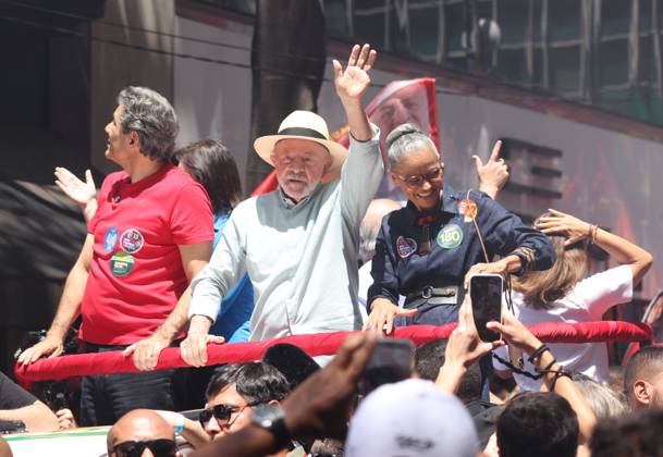 RECORD DATE NOT STATED Lula takes a walk along Paulista Avenue and continues along Augusta Street. Sao Paulo (SP), October 3, 2026 2026 Elections Lula President and candidate for re-election Luiz Inacio Lula da Silva (PT) participates in a walk on Paulista Avenue, in Sao Paulo, in the last campaign event before the first round of elections. The mobilization continues along Augusta Street towards Roosevelt Square. Lula is accompanied by allies, including Fernando Haddad, Geraldo Alckmin, Marina Silva, and Simone Tebet.(Foto: Leco Viana Thenews2 imago images) Lula takes a walk along Paulista Avenue and continues along Augusta Street. Copyright: xLecoxVianax