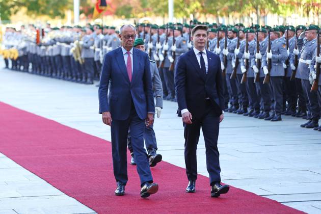 Berlin, Germany, October 5, 2026 Federal Chancellery Reception for the heads of state and government of the three Baltic countries—Latvia, Estonia, and Lithuania—Chancellor Friedrich Merz (CDU) Mindaugas Sinkevicius Copyright: xdtsxNachrichtenagenturx dts_137164