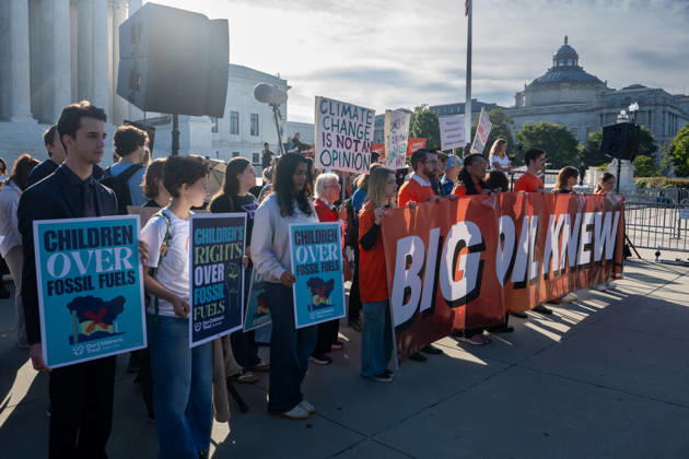 October 5, 2026, Washington, Dc, USA: Scenes from the Supreme Court as the new term begins with a case on climate change being the first heard on October 5, 2026. Washington USA - ZUMAl312 20261005_znp_l312_002 Copyright: xAndrewxLeydenx
