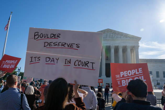 October 5, 2026, Washington, Dc, USA: Scenes from the Supreme Court as the new term begins with a case on climate change being the first heard on October 5, 2026. Washington USA - ZUMAl312 20261005_znp_l312_007 Copyright: xAndrewxLeydenx