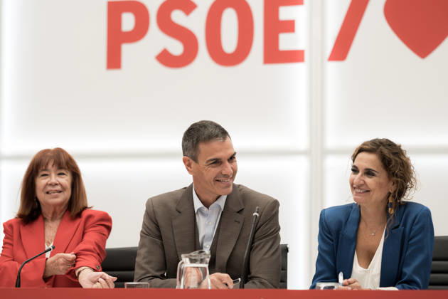 Sánchez Chairs the Meeting of the PSOE’s Federal Executive Committee The Prime Minister and Secretary-General of the PSOE, Pedro Sánchez, during the meeting of the PSOE’s Federal Executive Committee (CEF) at the PSOE headquarters in Ferraz on October 5, 2026, in Madrid, Spain. Sánchez announced today that he is dissolving Parliament and calling for general elections to be held on November 29. OCTOBER 5, 2026 Diego Radamé Madrid, Madrid, Spain Copyright: xDiegoxRadamà sx 7822894