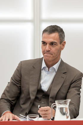 Sánchez Chairs the Meeting of the PSOE’s Federal Executive Committee The Prime Minister and Secretary-General of the PSOE, Pedro Sánchez, chairs the meeting of the PSOE’s Federal Executive Committee (CEF) at the PSOE headquarters in Ferraz on October 5, 2026, in Madrid, Spain. Sánchez announced today that he is dissolving Parliament and calling a general election for November 29. OCTOBER 5, 2026 Diego Radamé Madrid, Madrid, Spain Copyright: xDiegoxRadamà sx 7822970