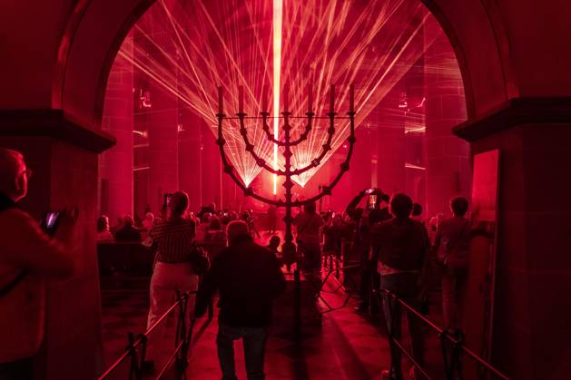 Essen Light Festival, downtown, Licht Segen Lumen Cantus, a laser show synchronized to music at Essen Cathedral, by lighting designer Manfred Olma, accompanied by live organ music, North Rhine-Westphalia, Germany, Essen Light Festival