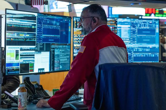 October 5, 2026, New York, New York, USA: A trader works on the trading floor of the New York Stock Exchange (NYSE) in New York, NY on October 5, 2026. New York USA - ZUMAr339 20261005_znp_r339_013 Copyright: xLevxRadinx