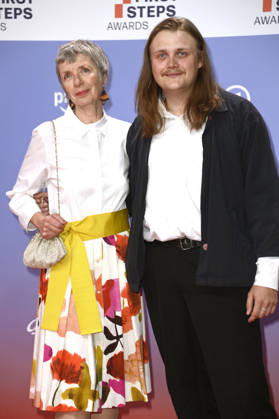 Anna Stieblich and Johannes Scheidweiler at the 27th First Steps Awards ceremony in 2026 at the Theater des Westens in Berlin, October 5, 2026 Foto:xN.xKubelkax xFuturexImagex first_steps_6159