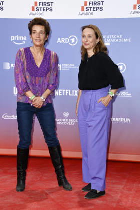 Sarah Duve Schmid and Christina Große at the 27th First Steps Awards ceremony in 2026 at the Theater des Westens in Berlin, October 5, 2026 Foto:xN.xKubelkax xFuturexImagex first_steps_6172