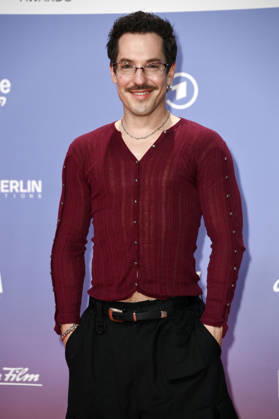 Nico Stank at the 27th First Steps Awards ceremony in 2026 at the Theater des Westens in Berlin, October 5, 2026 Foto:xN.xKubelkax xFuturexImagex first_steps_6190