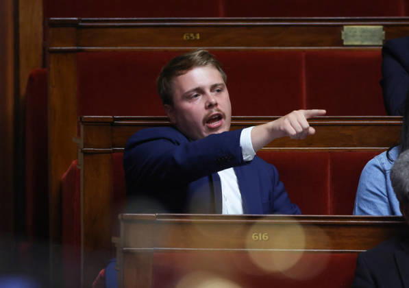 AssembleÌe Nationale - QAG du 6 octobre 2026 Louis Boyard Sà ance des Questions d Actualità s au Gouvernement à l AssembleÌe Nationale à Paris, le 6 octobre 2026. Current Affairs Question Period with the Government at the National Assembly in Paris, October 6, 2026. Copyright: xFabricexChasseryx