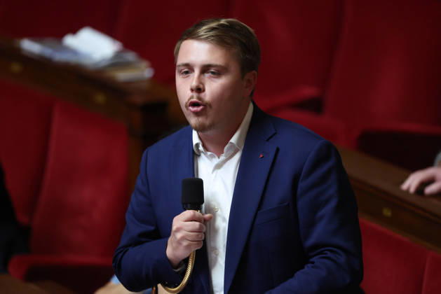 AssembleÌe Nationale - QAG du 6 octobre 2026 Louis Boyard Sà ance des Questions d Actualità s au Gouvernement à l AssembleÌe Nationale à Paris, le 6 octobre 2026. Current Affairs Question Period with the Government at the National Assembly in Paris, October 6, 2026. Copyright: xFabricexChasseryx