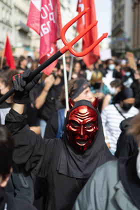 Student Demonstration - Paris RL Protesters hold signs as they take part in a demonstration as part of a nationwide day of actions called by high-school students, joined by unions and teachers, who for days have been demanding better learning conditions in protests punctuated by violent confrontations in Paris on October 6, 2026. Photo by Raphael Lafargue ABACAPRESS.COM Paris France Copyright: xLafarguexRaphael ABACAx