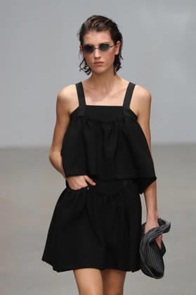 PFW - CFCL Runway A model walks the runway during the CFCL Ready to Wear Fall Winter 2026-2027 fashion show as part of Paris Fashion Week on March 10, 2026 in Paris, France. Photo by Alain-Gil Gonzalez ABACAPRESS.COM Paris France  Copyright: xGonzalezxAlain-Gil ABACAx