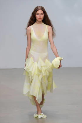 PFW - CFCL Runway A model walks the runway during the CFCL Ready to Wear Fall Winter 2026-2027 fashion show as part of Paris Fashion Week on March 10, 2026 in Paris, France. Photo by Alain-Gil Gonzalez ABACAPRESS.COM Paris France  Copyright: xGonzalezxAlain-Gil ABACAx