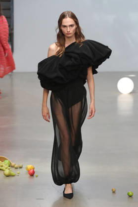 PFW - CFCL Runway A model walks the runway during the CFCL Ready to Wear Fall Winter 2026-2027 fashion show as part of Paris Fashion Week on March 10, 2026 in Paris, France. Photo by Alain-Gil Gonzalez ABACAPRESS.COM Paris France  Copyright: xGonzalezxAlain-Gil ABACAx