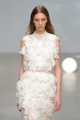 PFW - CFCL Runway A model walks the runway during the CFCL Ready to Wear Fall Winter 2026-2027 fashion show as part of Paris Fashion Week on March 10, 2026 in Paris, France. Photo by Alain-Gil Gonzalez ABACAPRESS.COM Paris France  Copyright: xGonzalezxAlain-Gil ABACAx