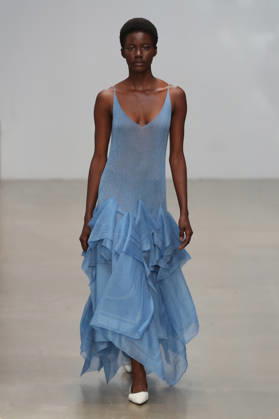 PFW - CFCL Runway A model walks the runway during the CFCL Ready to Wear Fall Winter 2026-2027 fashion show as part of Paris Fashion Week on March 10, 2026 in Paris, France. Photo by Alain-Gil Gonzalez ABACAPRESS.COM Paris France  Copyright: xGonzalezxAlain-Gil ABACAx