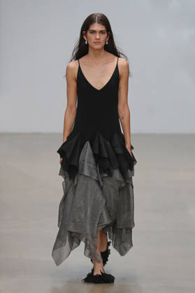 PFW - CFCL Runway A model walks the runway during the CFCL Ready to Wear Fall Winter 2026-2027 fashion show as part of Paris Fashion Week on March 10, 2026 in Paris, France. Photo by Alain-Gil Gonzalez ABACAPRESS.COM Paris France  Copyright: xGonzalezxAlain-Gil ABACAx