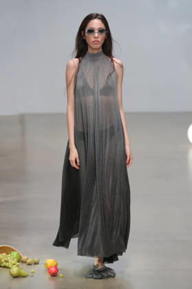 PFW - CFCL Runway A model walks the runway during the CFCL Ready to Wear Fall Winter 2026-2027 fashion show as part of Paris Fashion Week on March 10, 2026 in Paris, France. Photo by Alain-Gil Gonzalez ABACAPRESS.COM Paris France  Copyright: xGonzalezxAlain-Gil ABACAx