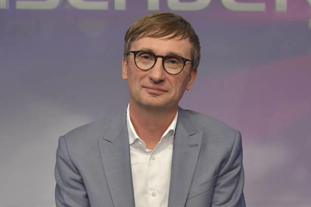 Sönke Neitzel on the ARD talk show *maischberger* at the studio in Berlin-Adlershof, Berlin, October 6, 2026 Foto:xM.xBehrensx xFuturexImagex maischberger0610_6026