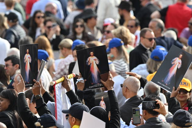 RECORD DATE NOT STATED Italy, Rome,Vatican 2026-10-07 : Pope Leo XIV during his weekly general audience in St Peter s Square Italy, Rome,Vatican 2026-10-07 : Pope Leo XIV during his weekly general audience in St Peter s Square Copyright alessia.giuliani CPP EDITORIAL USE ONLY - NO BOOKS Copyright: xAlessiaxGiuliani Catholicpressphotox