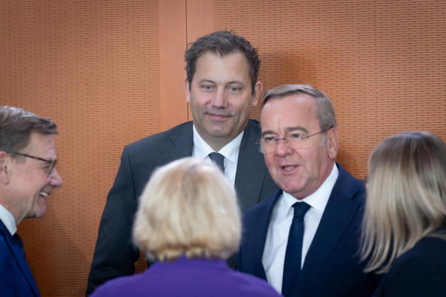Cabinet meeting, Federal Government, Kickoff, Cabinet meeting, Federal Government, Lars Klingbeil, Federal Minister of Finance, Vice Chancellor, Boris Pistorius, Federal Minister of Defense, Berlin, Berlin, GER