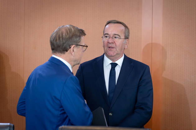 Cabinet meeting, Federal Government, Kickoff, Cabinet meeting, Federal Government, Boris Pistorius, Federal Minister of Defense, Johann Wadephul, Federal Minister of Foreign Affairs, Berlin, Berlin, GER