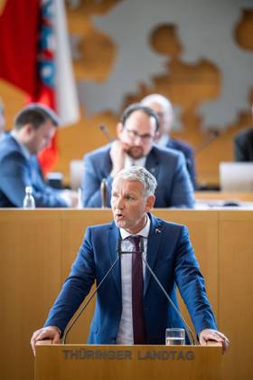 8 THURINGIAN STATE PARLIAMENT 55TH PLENARY SESSION ** FOR EDITORIAL USE ONLY ** EDITORIAL USE ONLY ** Oct. 7, 2026, Erfurt, Thuringian State Parliament, 8th Legislative Term, 55th Plenary Session. Photo: Björn Höcke, AfD, parliamentary group leader, Germany, Thuringia, Erfurt. Copyright SaschaxFromm Copyright: SaschaxFromm doc87xbt7263wirpkegnd0 ,EDITORIAL USE ONLY Copyright: SaschaxFromm
