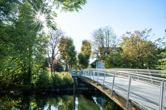 Sunshine Instead of Autumn Gray: Kehl Enjoys Mild October Weather; Sunny and, for this time of year, mild autumn weather on W Copyright: x xonw-imagesx x-x
