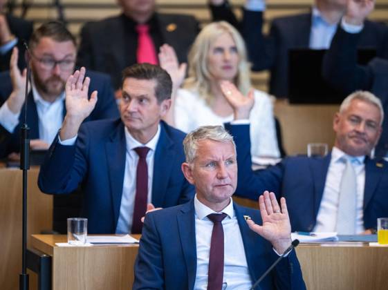 8 THURINGIAN STATE PARLIAMENT 56TH PLENARY SESSION ** FOR EDITORIAL USE ONLY ** EDITORIAL USE ONLY ** Oct. 7, 2026, Erfurt, Thuringian State Parliament, 8th Legislative Session, 56th Plenary Session. Photo: Björn Höcke (AfD), parliamentary group leader; Uwe Thrum (AfD). Germany, Thuringia, Erfurt. Copyright SaschaxFromm Copyright: SaschaxFromm doc87xek3eeqfo190fs3tf1 ,EDITORIAL USE ONLY Copyright: SaschaxFromm