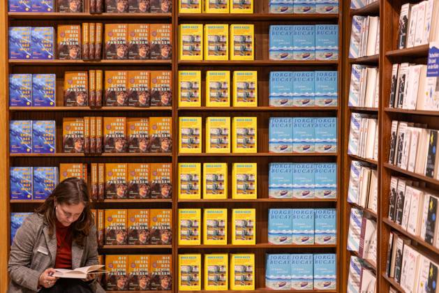Visitors to the 78th Frankfurt Book Fair immerse themselves in new releases at the book fair in Frankfurt am Main. The 78th Frankfurt Book Fair will take place October 7–11, 2026, at the Frankfurt am Main Exhibition Center in Hesse, Germany. 2026-10-07_frankfurter-buchmesse_29