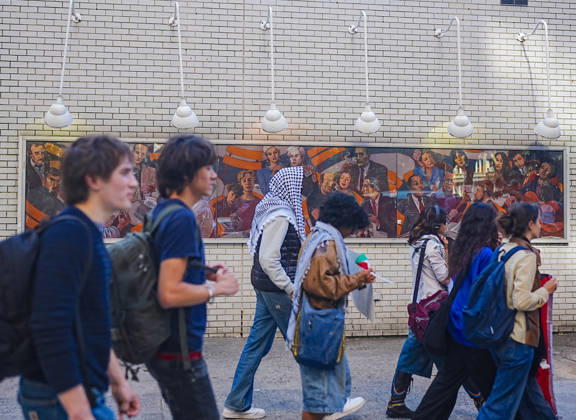 Pro-Palestinian protest at New York University NEW YORK, UNITED STATES - OCTOBER 04: A group of pro-Palestinian New York University (NYU) students walked out of classes to protest NYU and Israel, and marched outside the school buildings in New York, U.S., on October 7, 2026, marking the anniversary of the October 7 attacks on Gaza. Selcuk Acar Anadolu New York United States. Editorial use only. Please get in touch for any other usage.  Copyright: x2026xAnadoluxSelcukxAcarx