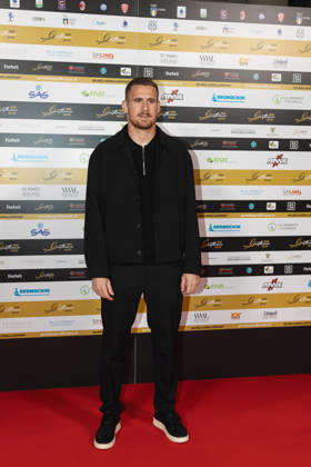 IPA89409945 - Andrea Fuligniati on the red carpet at the Gentleman Fair Play Awards, October 7, 2026 _ Scuola Teulie, Milan, during the 2026 Gentleman Fair Play Awards, News in Milan, Italy, October 7, 2026 Copyright: xLucaxMicheli LiveMediax xLucaxMicheli LiveMediax IPA89409945