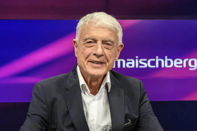 Pictured from left: Werner Sonne, journalist and author, GER, Berlin, studio, guest on Maischberger, political talk show, TV, program, with host Sandra Maischberger, Das Erste, from Adlershof, Am Studio 20, October 7, 2026, Copyright: HMBxMedia UwexKoch