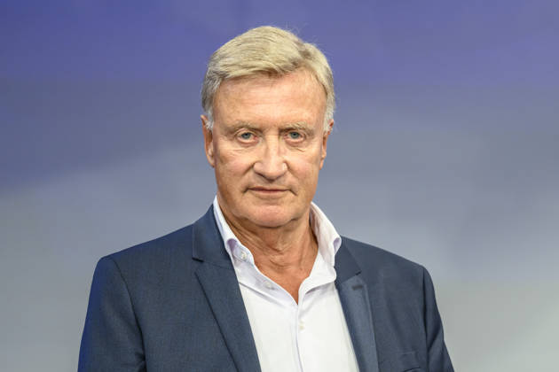 Pictured, from left: Ole von Beust, CDU, former First Mayor of Hamburg, GER, Berlin, studio, guest on Maischberger, political talk show, TV, program, with host Sandra Maischberger, Das Erste, from Adlershof, Am Studio 20, October 7, 2026, Copyright: HMBxMedia UwexKoch