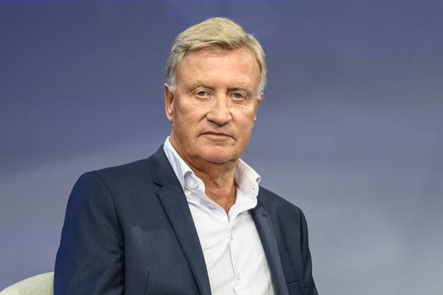 Pictured from left: Ole von Beust, CDU, former First Mayor of Hamburg, GER, Berlin, studio, guest on *Maischberger*, a political talk show, TV program, hosted by Sandra Maischberger, Das Erste, from Adlershof – Am Studio 20, October 7, 2026, Copyright: HMBxMedia UwexKoch