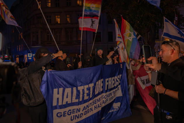 October 7, 2026, Berlin, Germany: Hundereds of pro-palestinian protesters gather in Berlin, Germany, on October 7, 2026. This marks the three-year anniversary of the Hamas led border attacks in Southern Israel. Germany  - ZUMAj167 20261007_zip_j167_033 Copyright: xSvetxJacquelinex