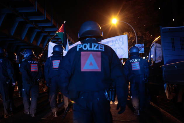 Third anniversary of the Hamas-led October 7, 2023 attack on Israel in Berlin, Germany -7 OCT 2026. A group of police officers seen during pro-Palestinian march ,marking the third anniversary of the Hamas-led October 7, 2023 attack on Israel. Berlin’s assembly authority listed the march under the slogan Down with Colonialism! It was registered to begin at 6 p.m. at Oranienplatz in the Kreuzberg district and proceed via Oranienstrasse, Skalitzer Strasse and Kottbusser Tor toward Hermannplatz. The demonstration was one of several events announced in Berlin for the third anniversary of the October 7, 2023 attack on Israel. The official assembly list also included an anti-antisemitism vigil at Bebelplatz, a commemoration for Israeli soldier Copyright: xVasilyxKrestyaninovx xSOPAxImagesx _VKR6098