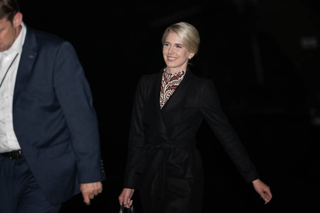 October 8, 2026, Washington, District Of Columbia, United States: White House aide NATALIE HARP walks across the South Lawn of the White House after arriving aboard Marine One with President DONALD TRUMP following a trip to San Antonio, Texas. Washington United States  - ZUMAk206 20261008_znp_k206_015 Copyright: xMattxKaminskyx