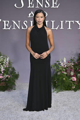 Jade Coatsworth at the premiere of the movie *Sense and Sensibility* at the United Theater in Los Angeles, October 7, 2026 Foto:xD.xStarbuckx xFuturexImagex sensuality_6008