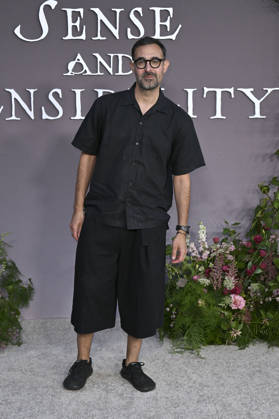 Roger Goula at the premiere of the movie *Sense and Sensibility* at the United Theater in Los Angeles, October 7, 2026 Foto:xD.xStarbuckx xFuturexImagex sensuality_6026